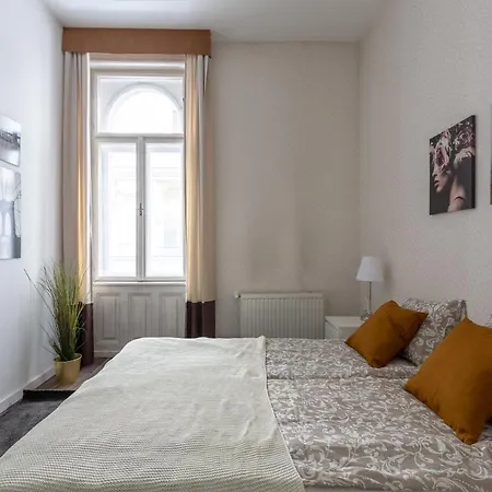 Apartmán Vintage Downtown By Izabell